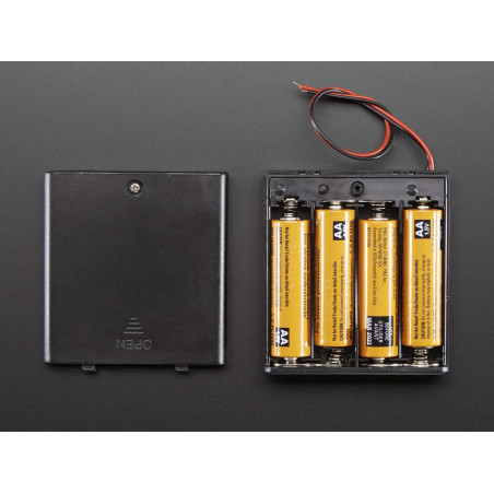 4 x AA Battery Holder with On/Off Switch