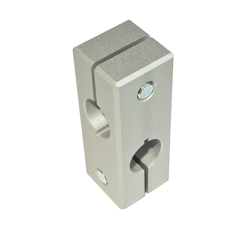 Conector cruzado Ø8mm - Ø8mm Soportes de eje 01020401 DHM