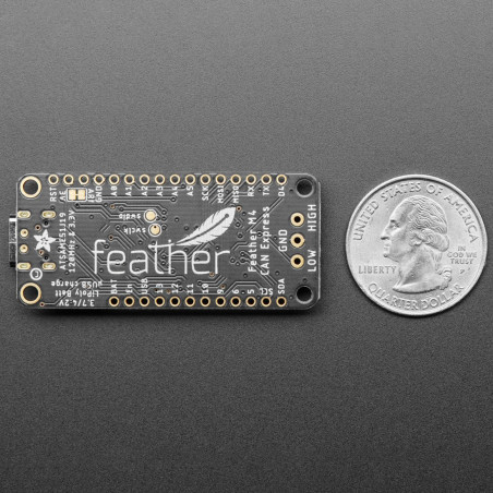 Adafruit Feather M4 CAN Express con ATSAME51