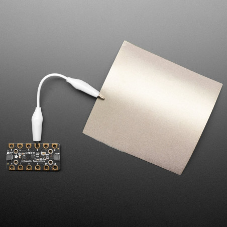 Adafruit MPR121 12-Key Capacitive Touch Sensor Gator Breakout - STEMMA QT / Qwiic