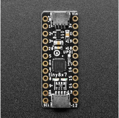 Adafruit ATtiny817 Breakout avec balancier - STEMMA QT / Qwiic Adafruit 19040681 Adafruit