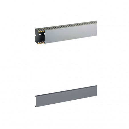 Chemin de câbles 60x40 mm - fente 4 mm - gris - au mètre + couvercle Goulottes  19640032 Bocchiotti