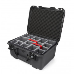 Nanuk Case 933 with padded divider