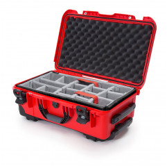 Nanuk Case 935 with padded divider